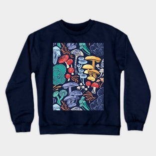 Mystical fungi // pattern // midnight blue background multicoloured wild mushrooms Crewneck Sweatshirt